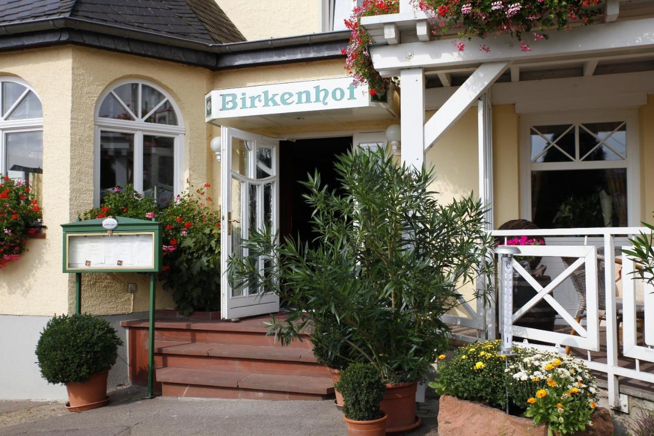 Landgasthaus Birkenhof Hotel Sinz Exterior photo